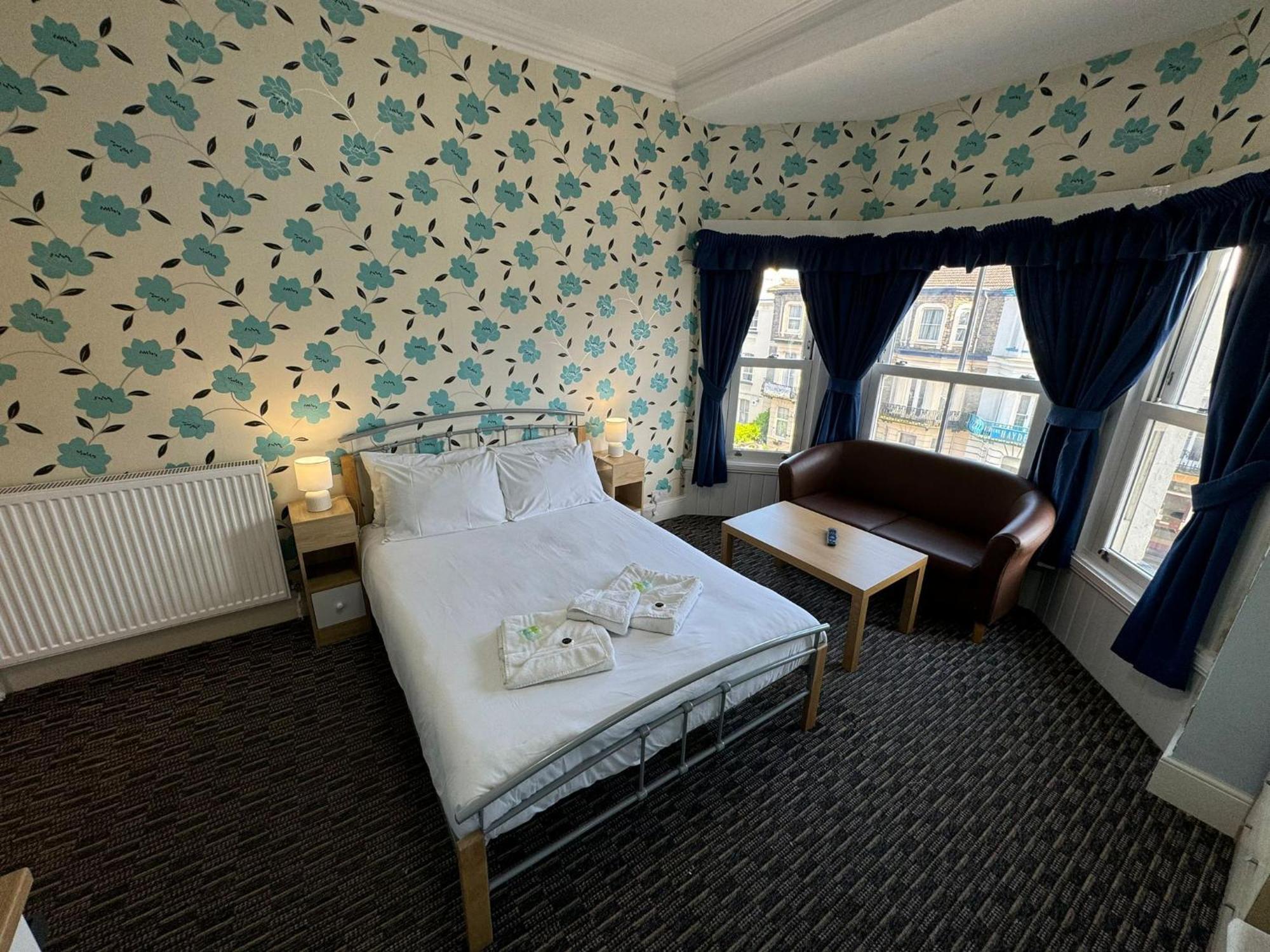 The Paradise Guest House Great Yarmouth Zewnętrze zdjęcie